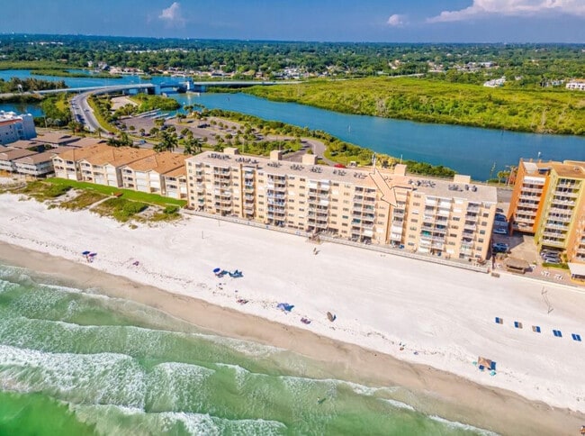 Building Photo - 18650 Gulf Blvd