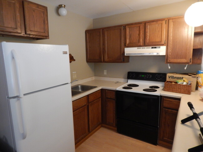 Kitchen View - 546 W Doty St