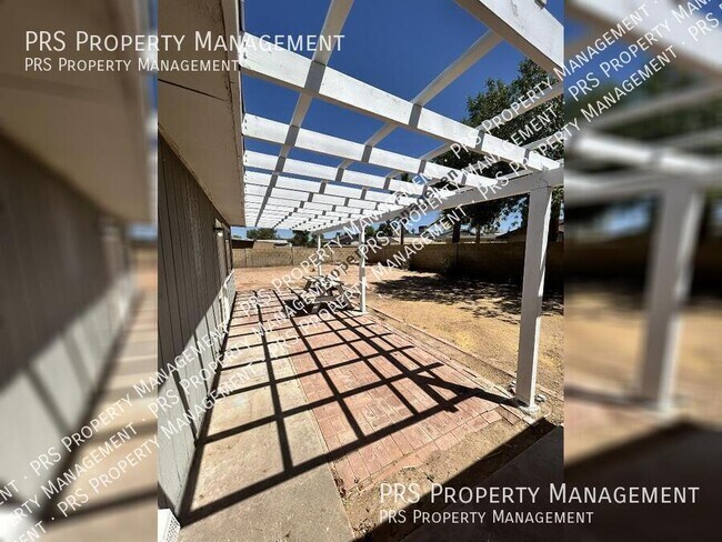 Building Photo - 711 N Oracle-