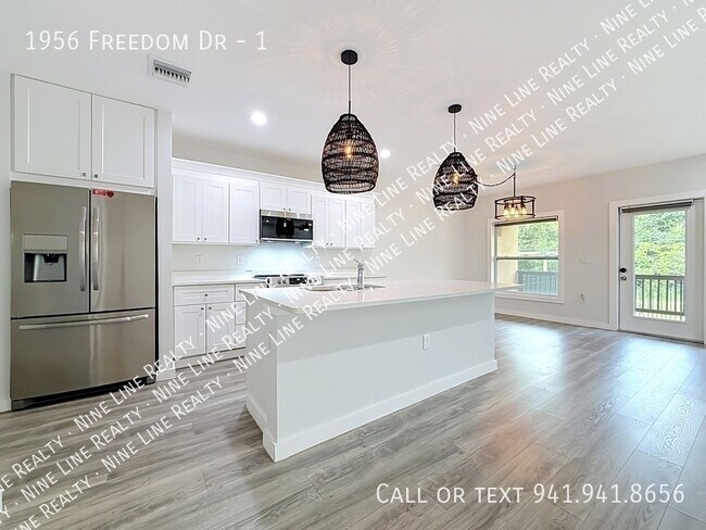 Building Photo - 1956 Freedom Dr