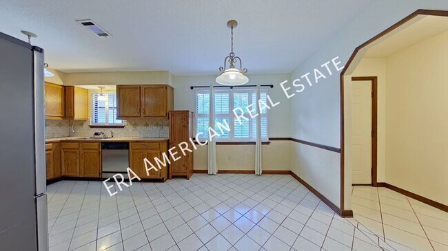 Building Photo - 520 Kumquat Ave