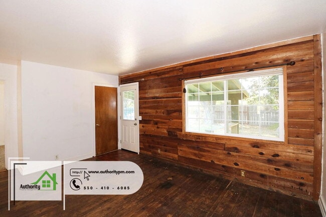 Building Photo - 4207 Balls Ferry Rd