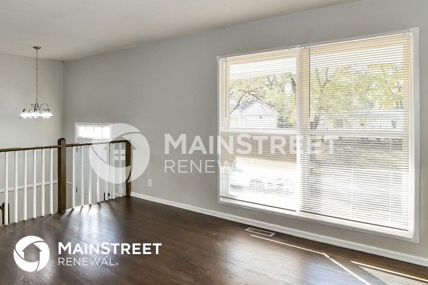 Building Photo - 8702 E 91 St