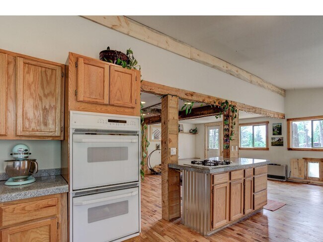 Building Photo - 173 Lodge Pole Way