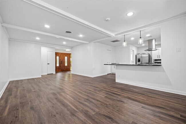 Building Photo - 5830 Yarwell Dr