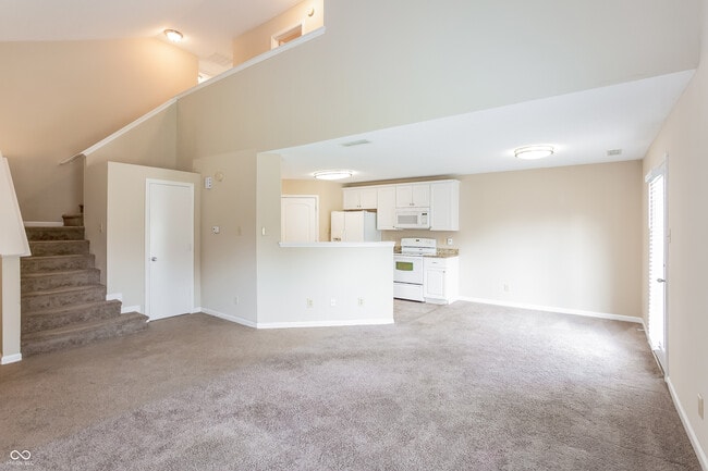 Building Photo - 2305 Collins Way