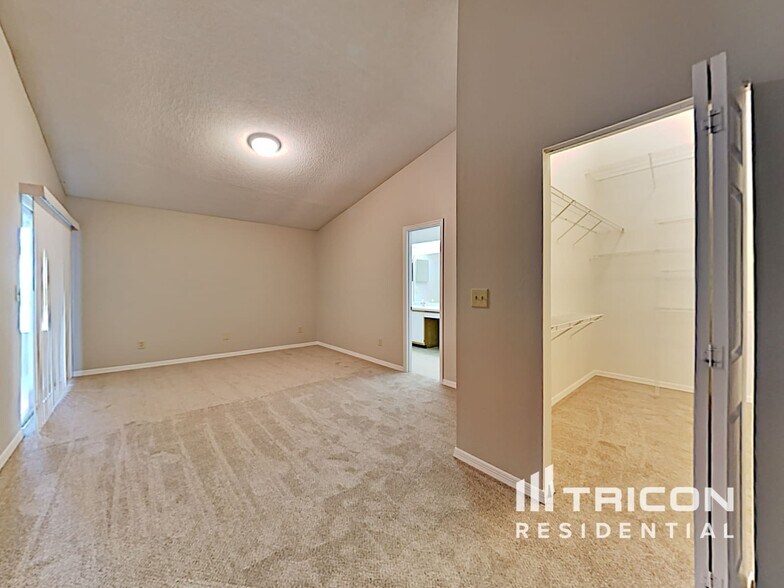 Building Photo - 5709 Erhardt Dr