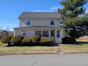 Building Photo - 21 Maloney Ln