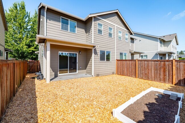 Building Photo - Gilkey 425,LLC#12