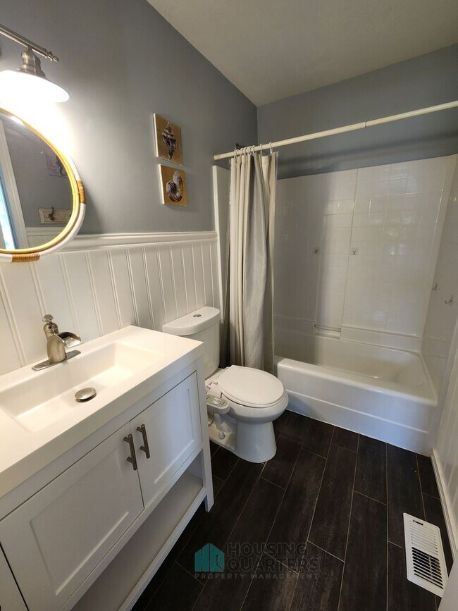 Building Photo - Spacious 4-Bedroom Home in Spokane Valley with Finished Basement & Fenced Yard