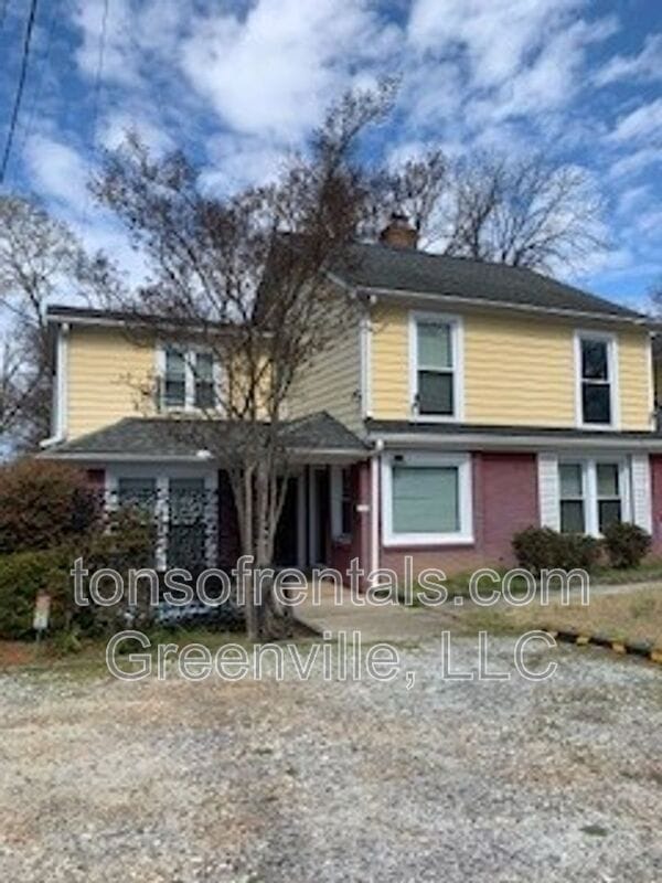 Building Photo - 414 Randall St