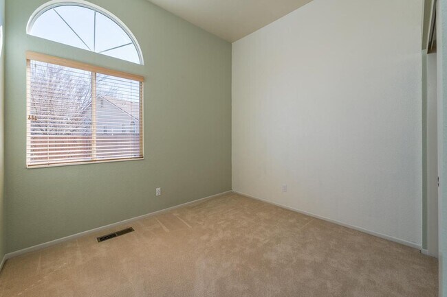 Building Photo - Southwest Reno Hidden Gem - Stunning Back ...
