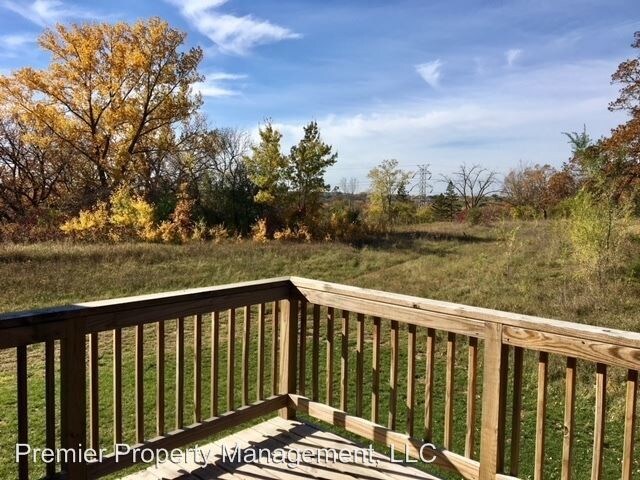 Building Photo - 2125 Liberty Glen Loop
