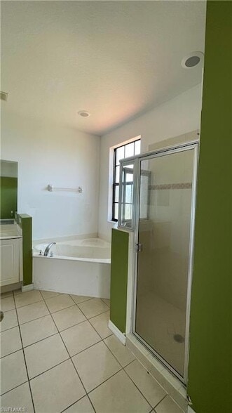 Building Photo - 7385 Bristol Cir