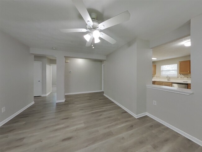 Building Photo - 21135 Wickton Ln