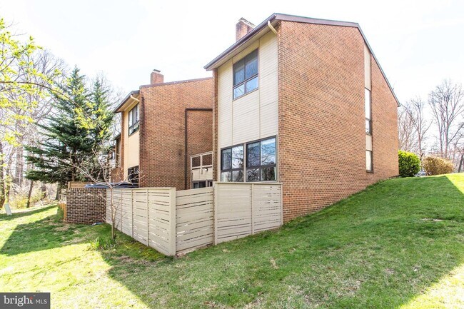 Building Photo - 11710 Indian Ridge Rd