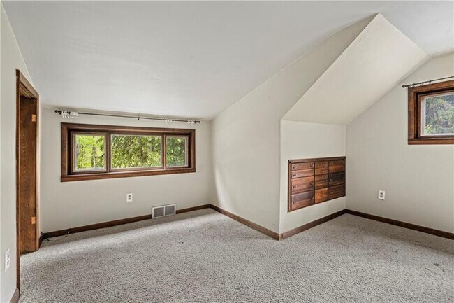 Building Photo - 311 Redgate Rd