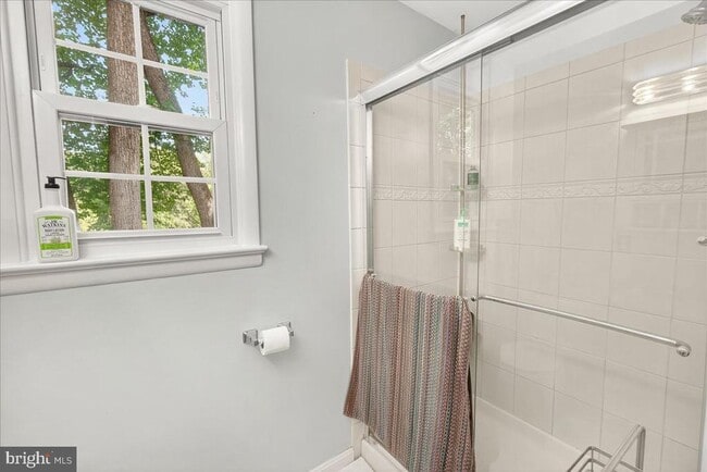 Building Photo - 4009 Simms Dr