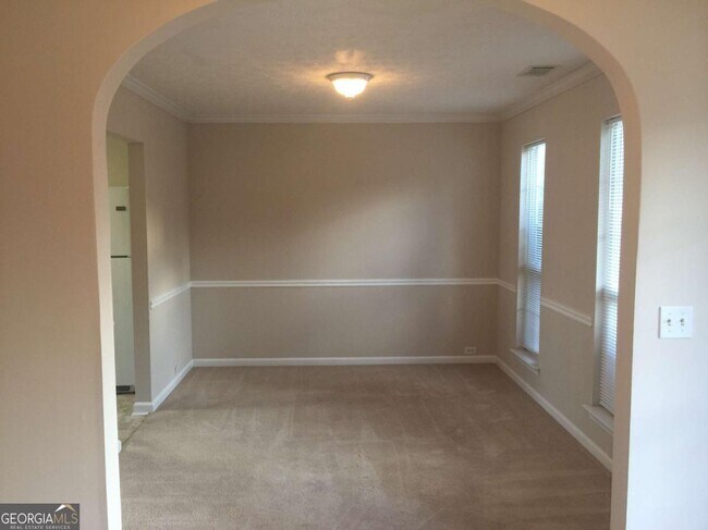 Building Photo - 532 Easton Dr