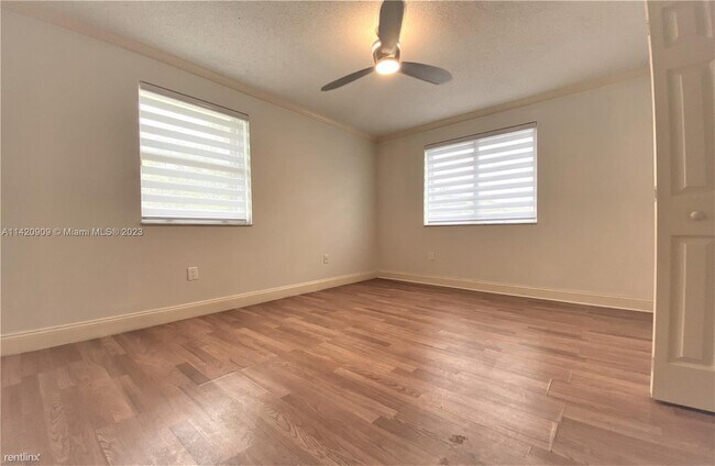 Building Photo - 5 br, 3.5 bath House - 9017 SW 157th Path