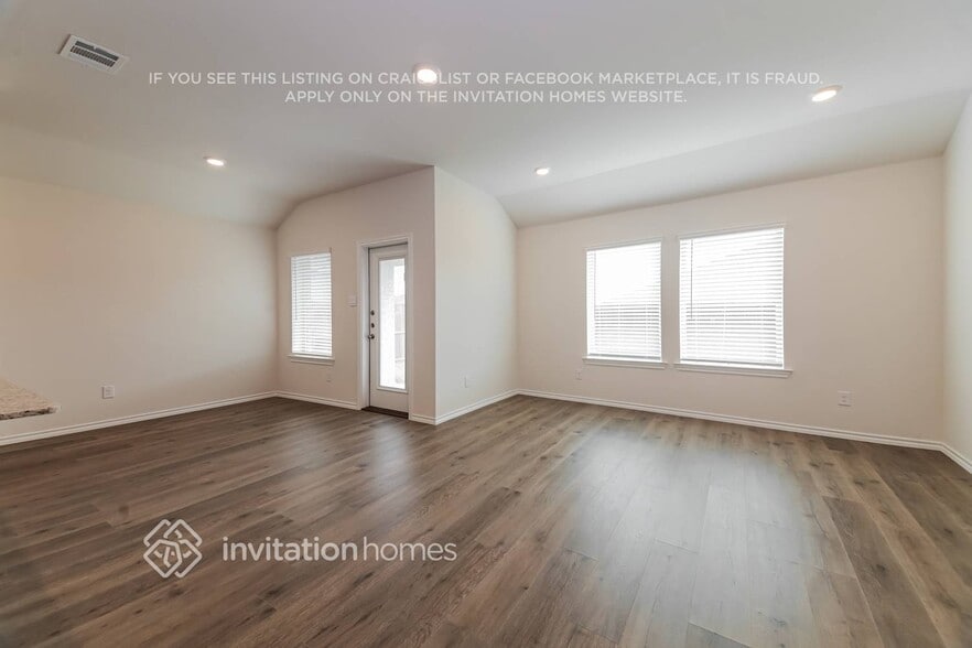Building Photo - 4009 Malachite Dr