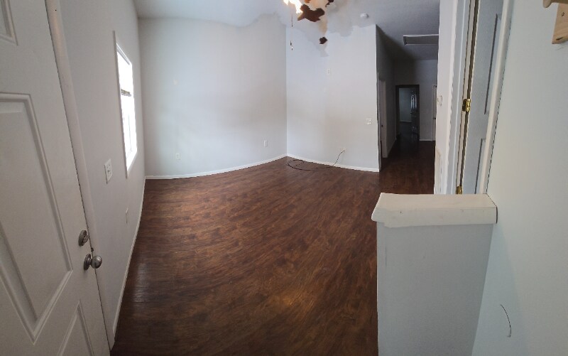 Building Photo - 3740 S Gallatin St