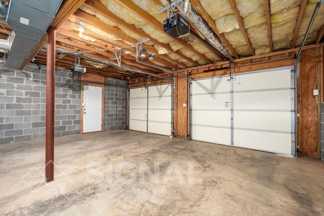 Building Photo - 1719 Annendale Dr