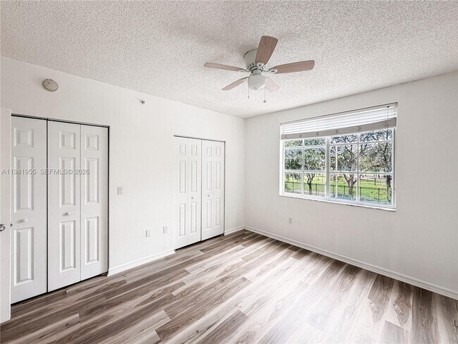 Building Photo - 2080 W Preserve Way