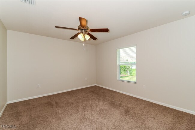 Building Photo - 1444 NW 31st Ave