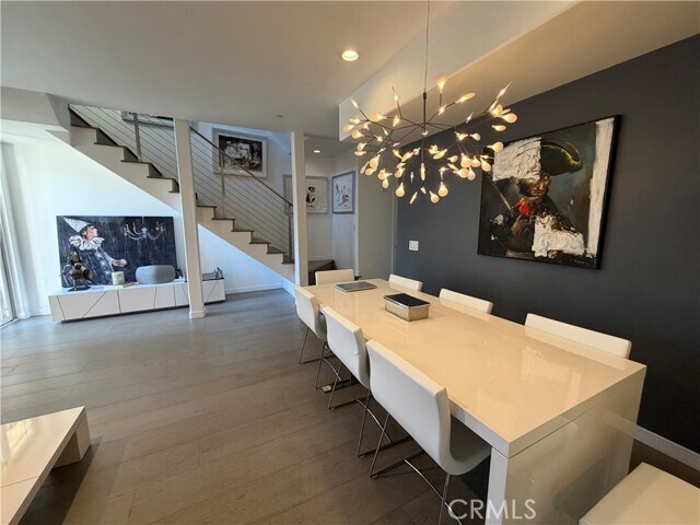 Building Photo - 574 E Palm Ave