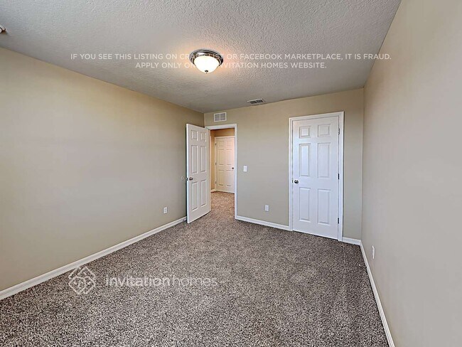 Building Photo - 2275 Bur Oak Blvd