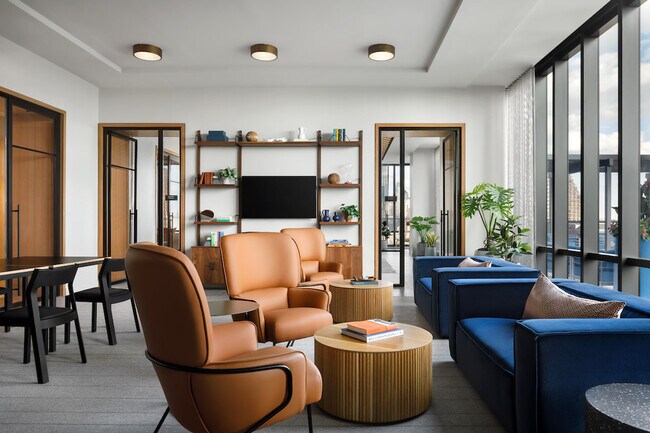 Building Photo - 33 Park View Ave