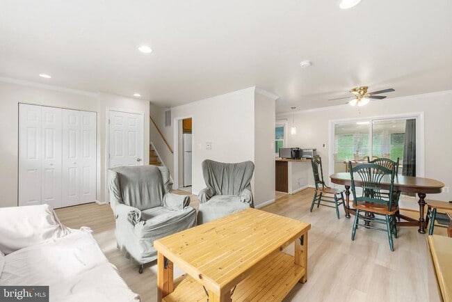 Building Photo - 7810 Kalorama Rd