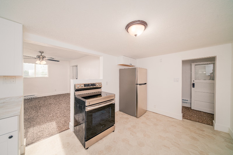 Building Photo - 5615 N 3100 W