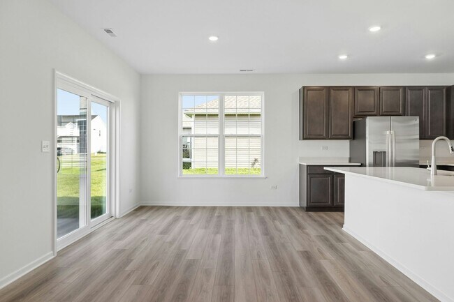 Building Photo - 1325 Fawnlily Cir