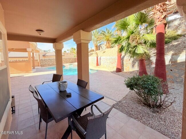 Building Photo - 12267 Bronco Buster Ln