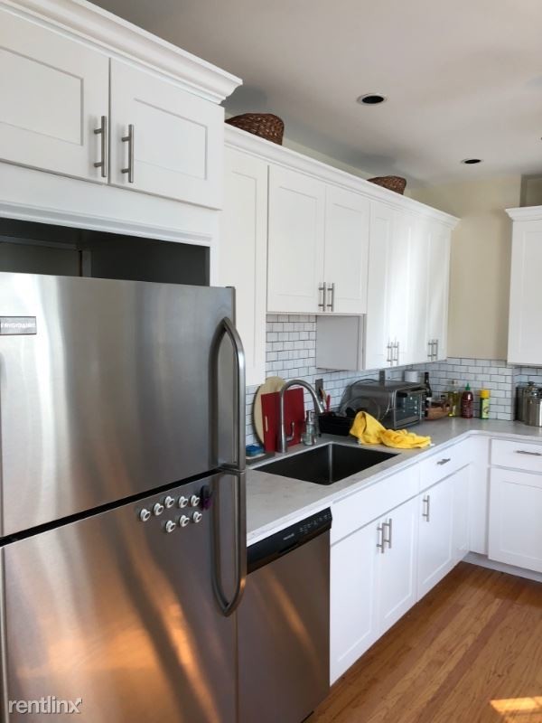 Building Photo - 400 Bethlehem Pike