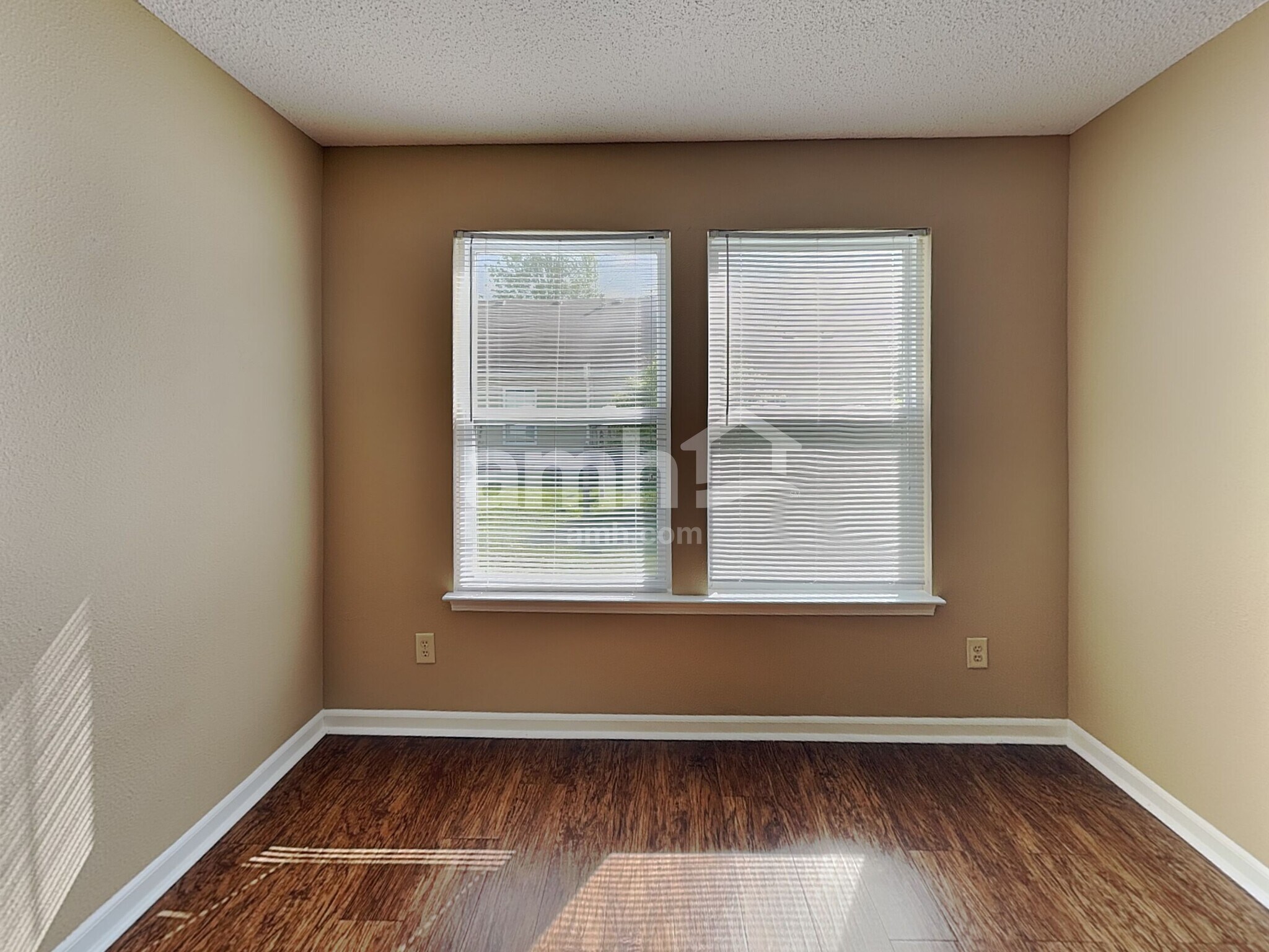 Building Photo - 7588 Hollow Reed Ct