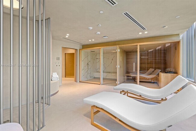 Building Photo - 1135 103rd St