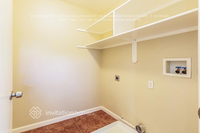 Building Photo - 339 Fall Cir