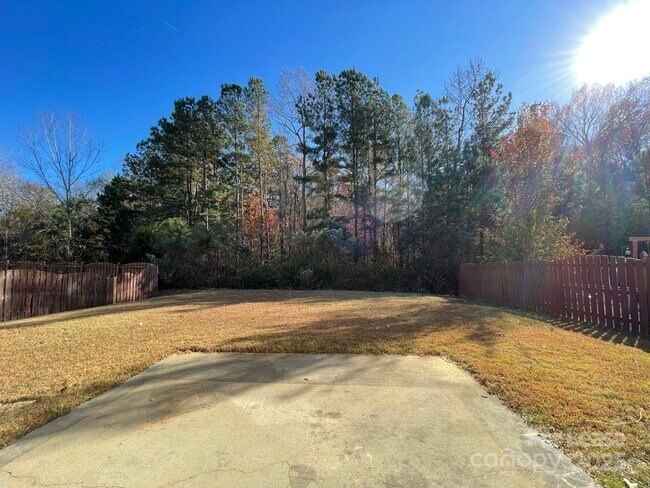 Building Photo - 17402 Westmill Ln