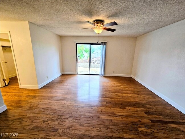 Building Photo - 3159 Tonyram Cir