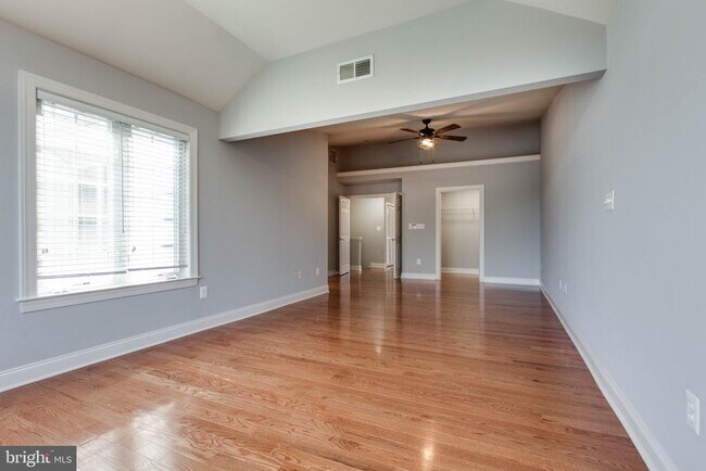 Building Photo - 7741 Crystal Brook Way