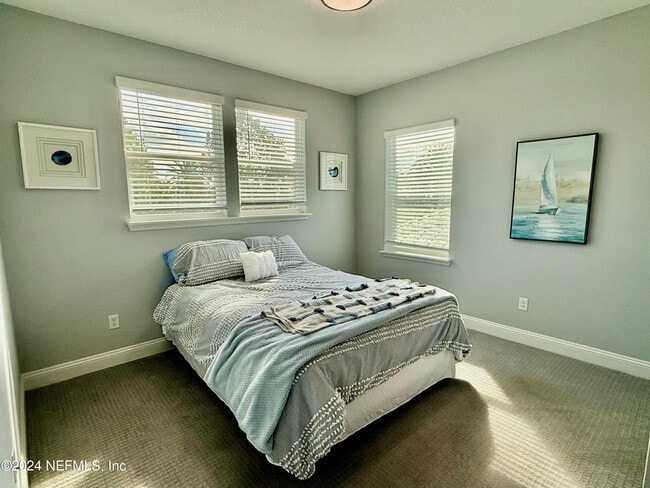 Building Photo - 52 Waterline Dr