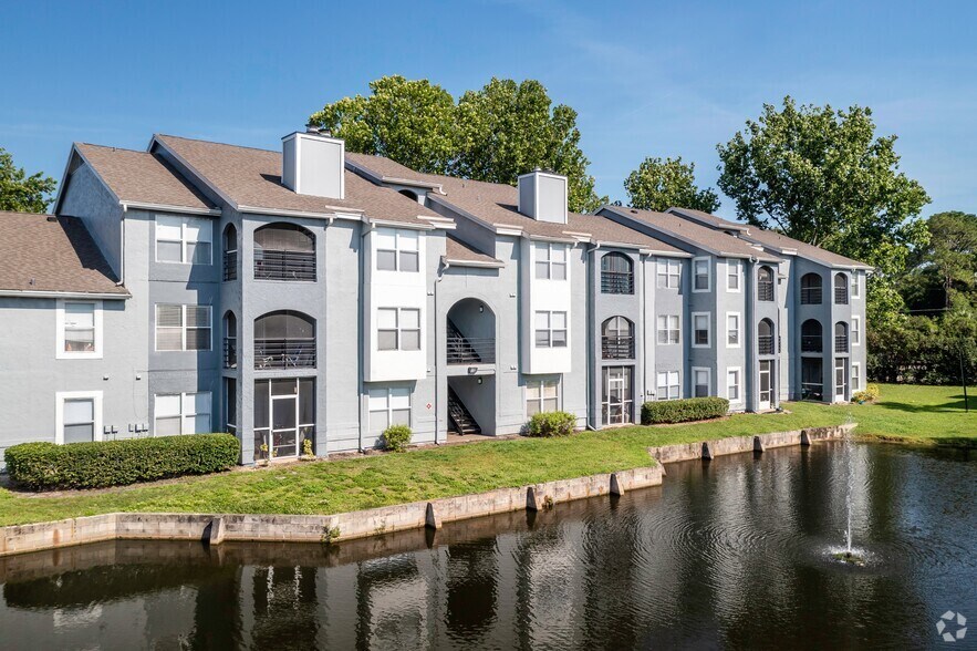 Onyx Winter Park 100 Reflections Cir Casselberry FL 32707 Apartment