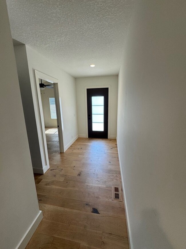 Building Photo - Lot 138