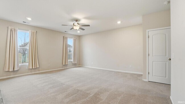 Building Photo - 3597 Canal Square Dr