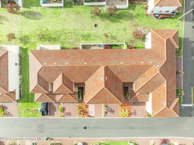 Building Photo - 1445 Isabella Dr