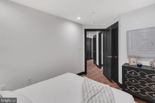 Building Photo - 39 V St NW