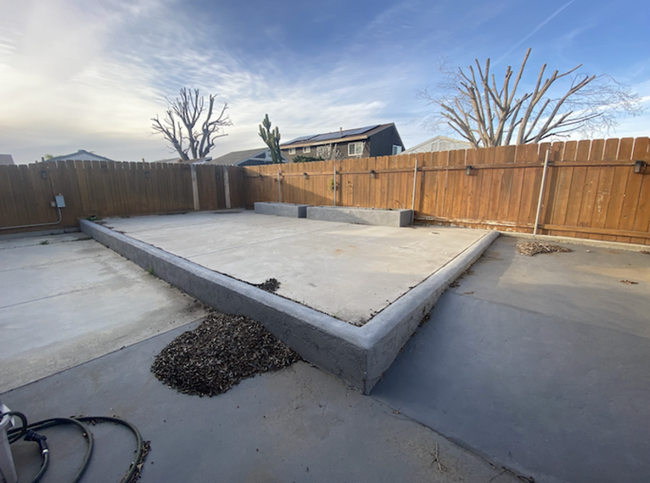 Building Photo - 1810 Thelborn Way